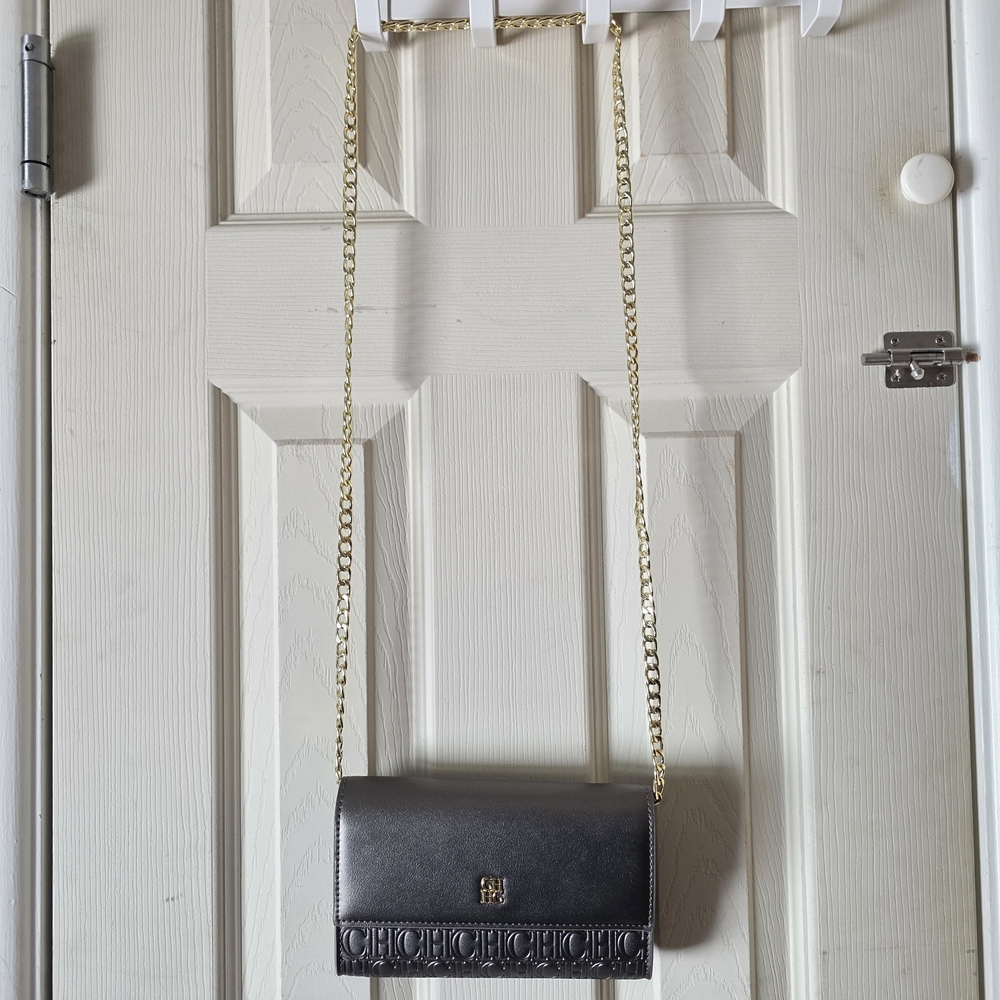 Chic Black Crossbody Bag